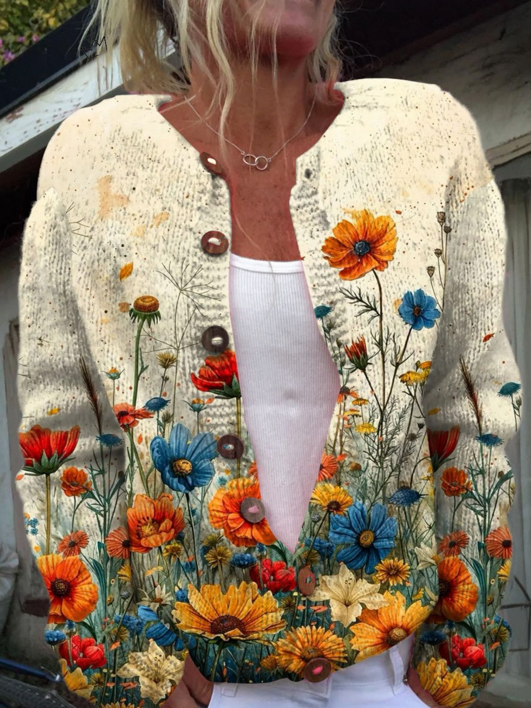 Tansy | Cardigan en tricot à boutons et imprimé de fleurs sauvages